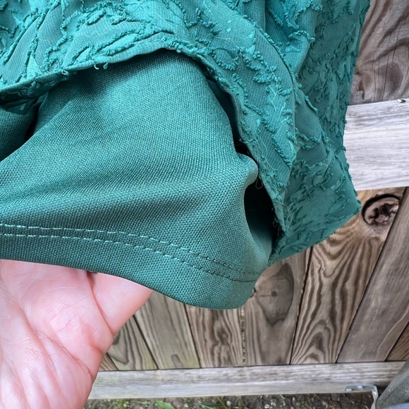 👗Willow + Root pine needle top ( part of 3 for $25 promo) - Picture 8 of 10